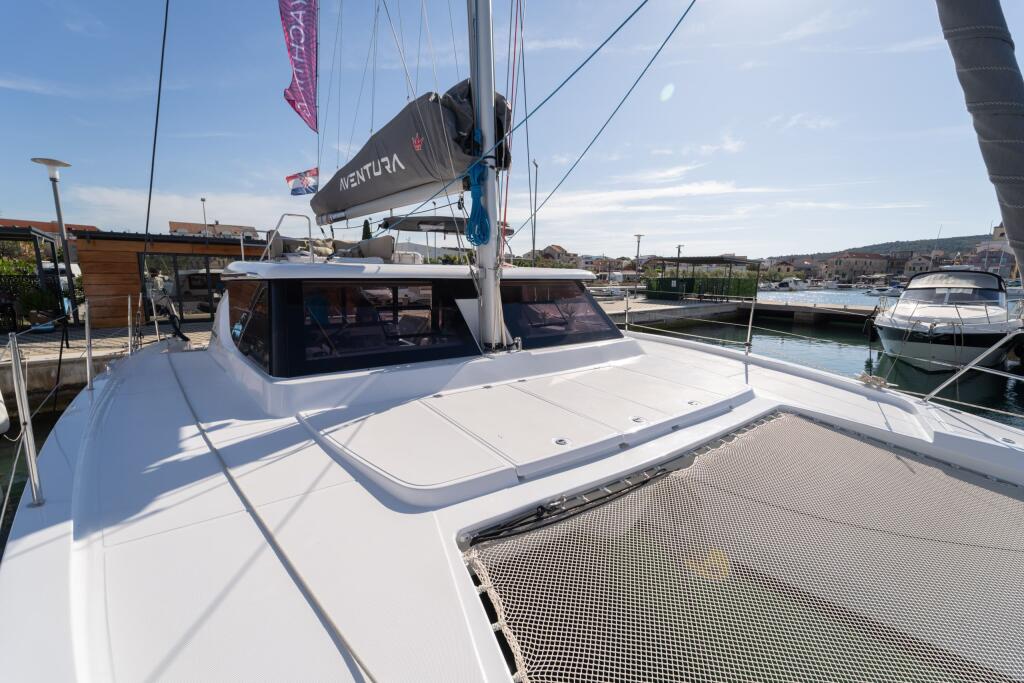 Aventura 37 Aruna