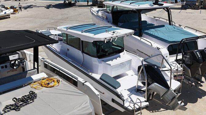 Axopar 29 XC Cross Cabin Ema