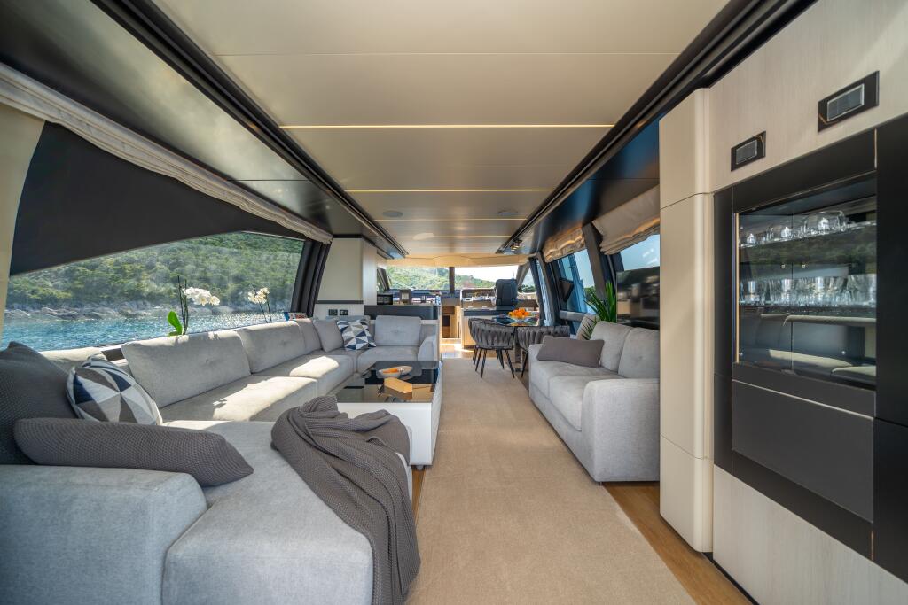 Azimut 72 Relax of Croatia