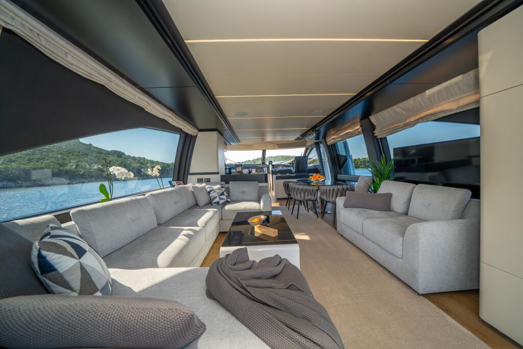 Azimut 72 Relax of Croatia