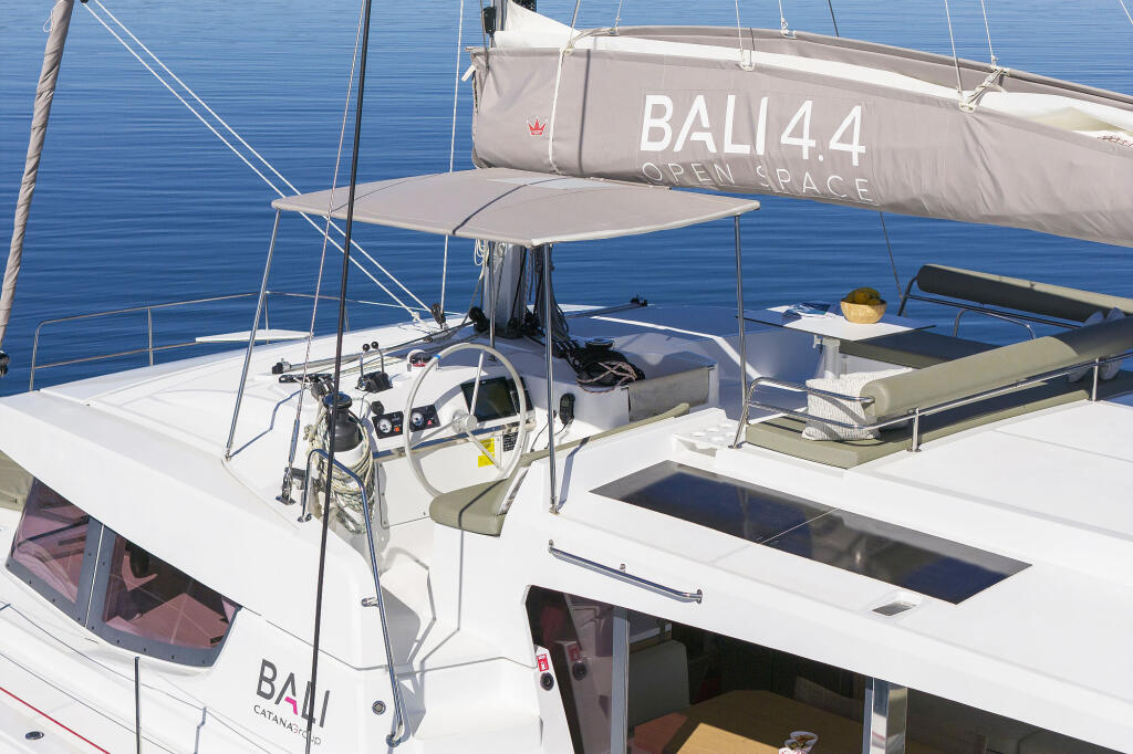Bali 4.4 Mela