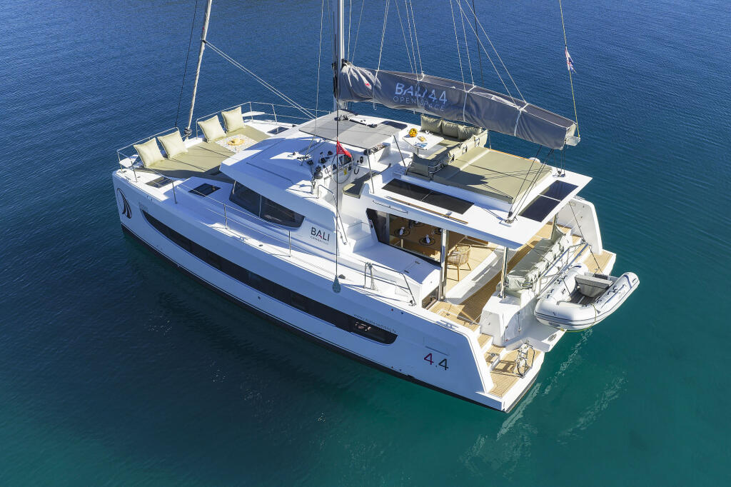 Bali 4.4 Voyager