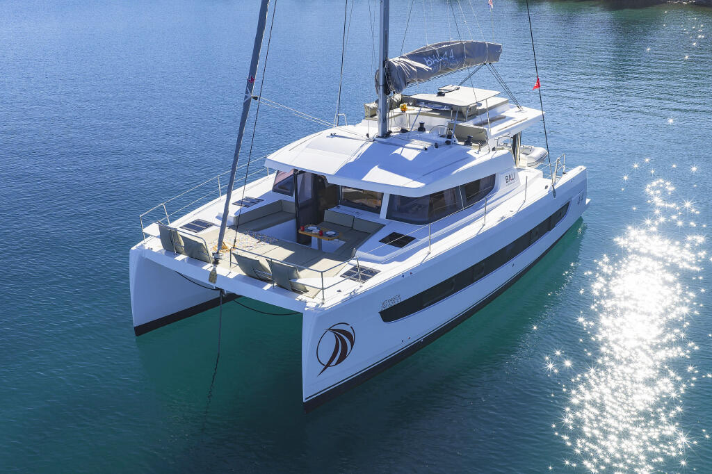Bali 4.4 Voyager