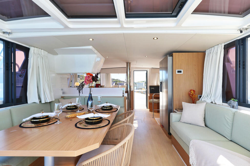 Bali 4.4 Voyager
