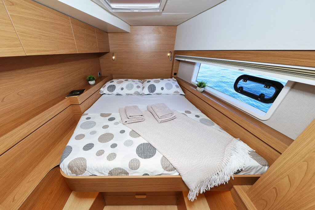 Bali 4.4 Voyager