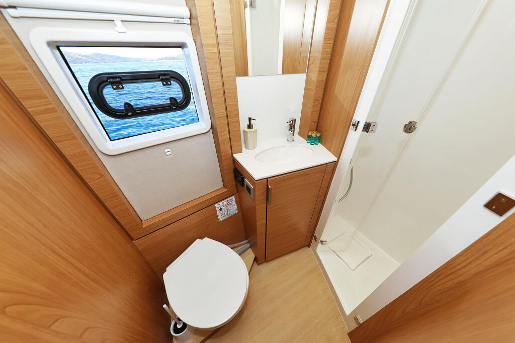 Bali 4.4 Voyager