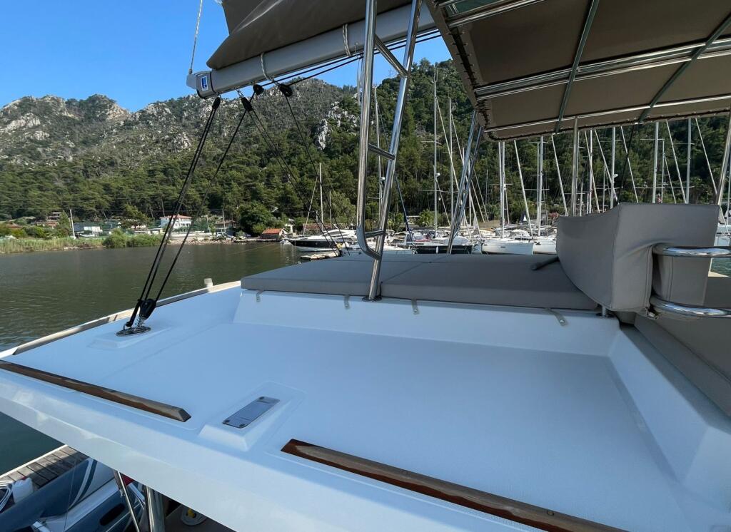 Bali 4.6 Sail Aquarius