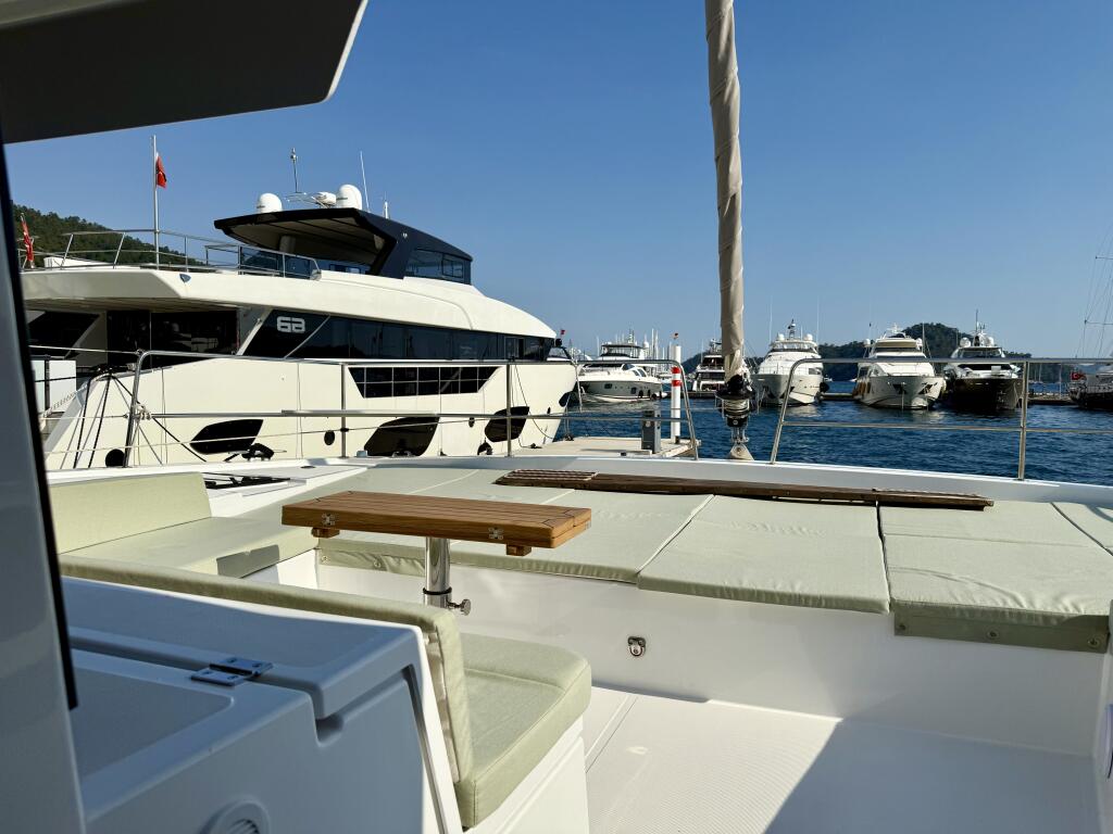 Bali 4.6 Amelia