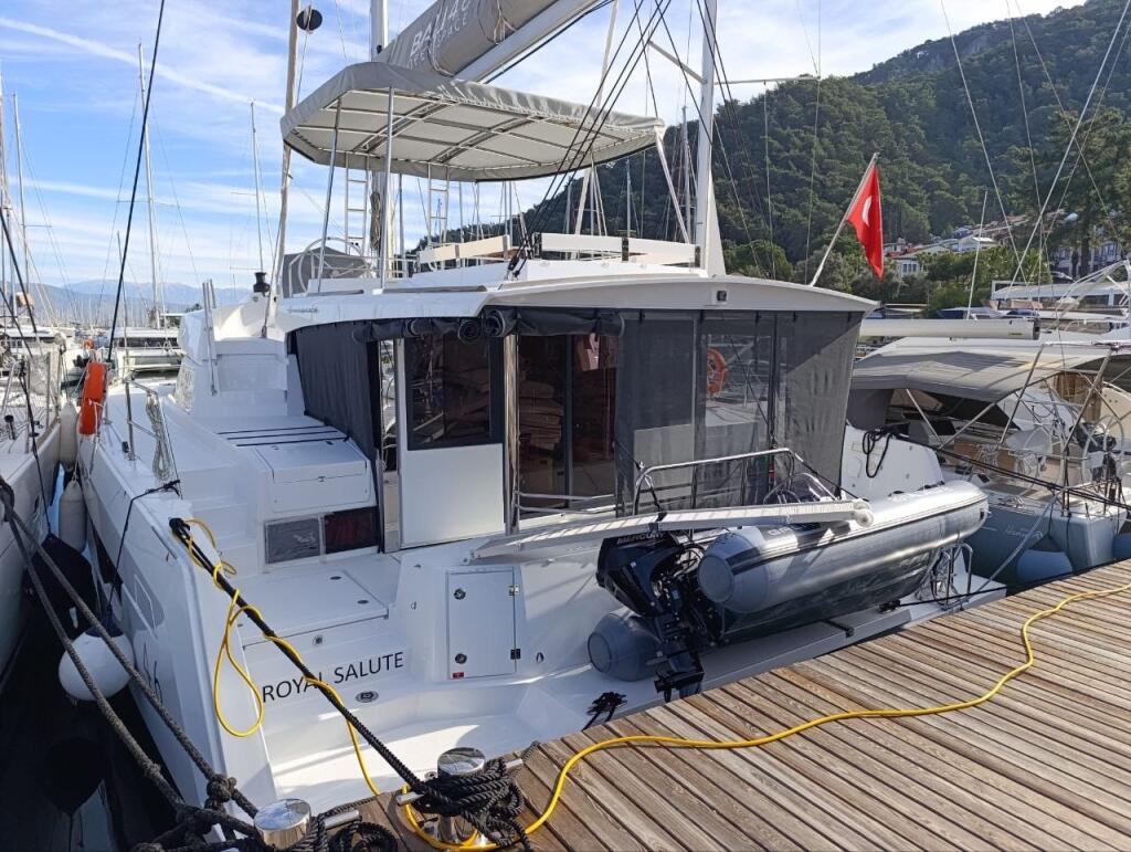 Bali 4.6 Royal Salute