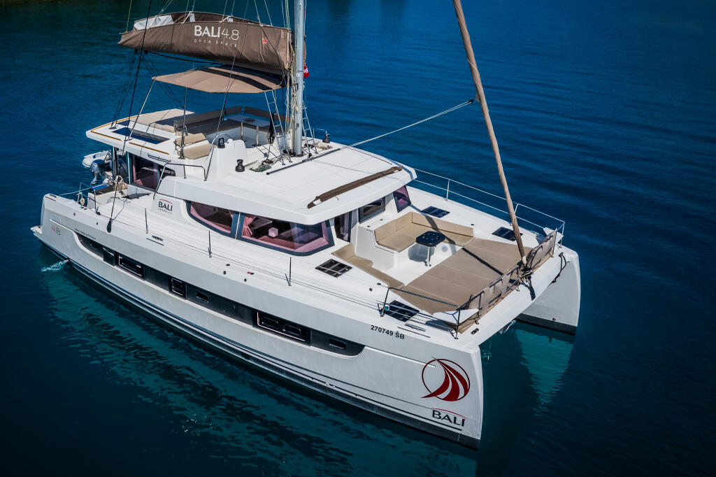 Bali 4.8 Esthera