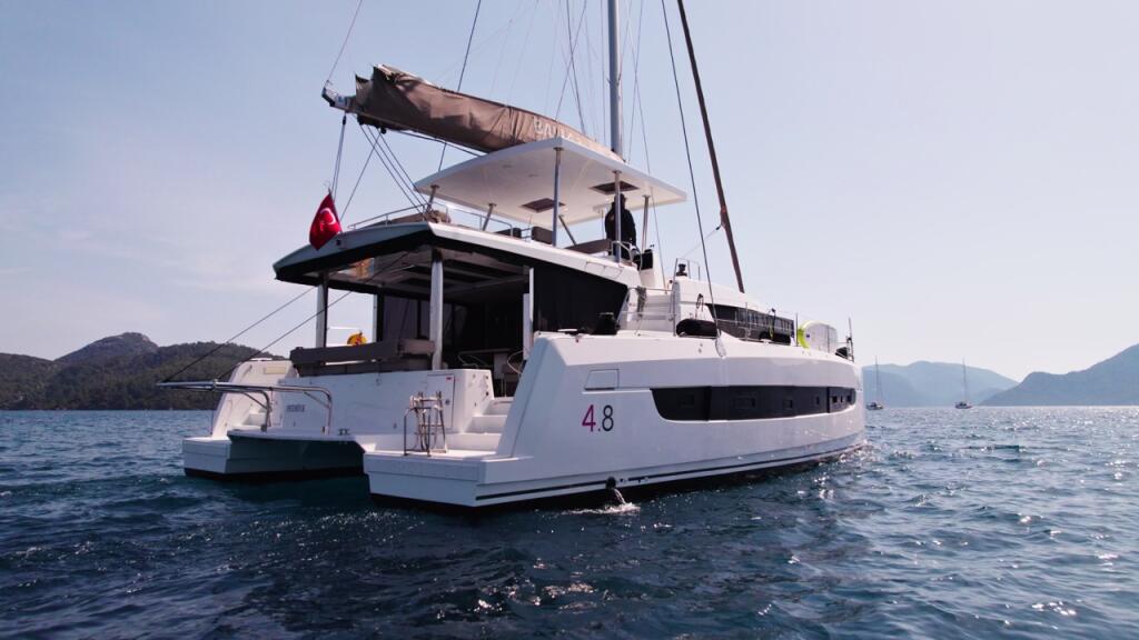 Bali 4.8 Pagora