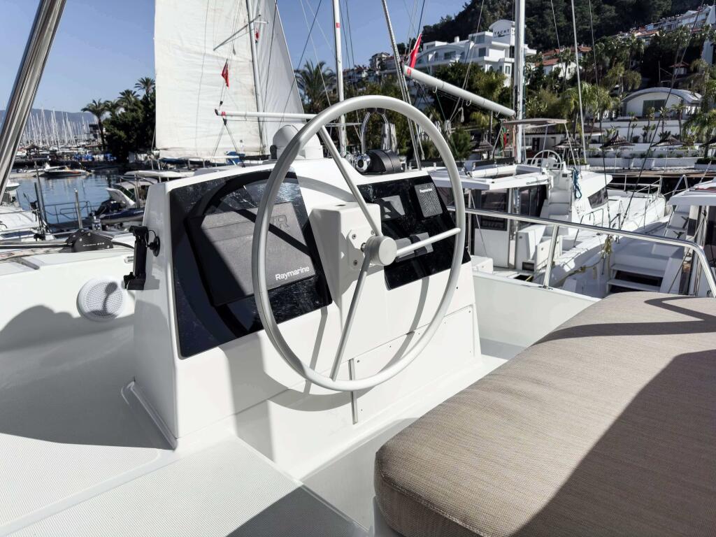 Bali 4.8 Pagora