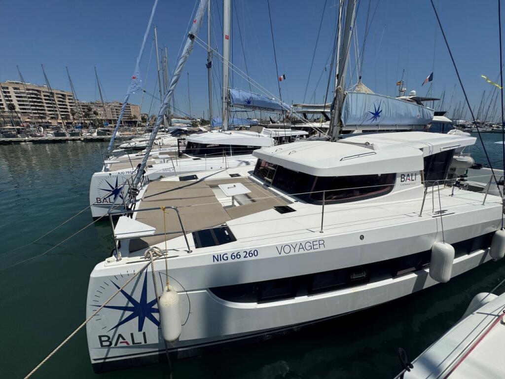 Bali Catsmart Voyager