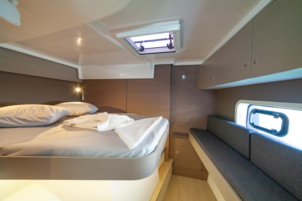 Bali Catspace Sail Solaris
