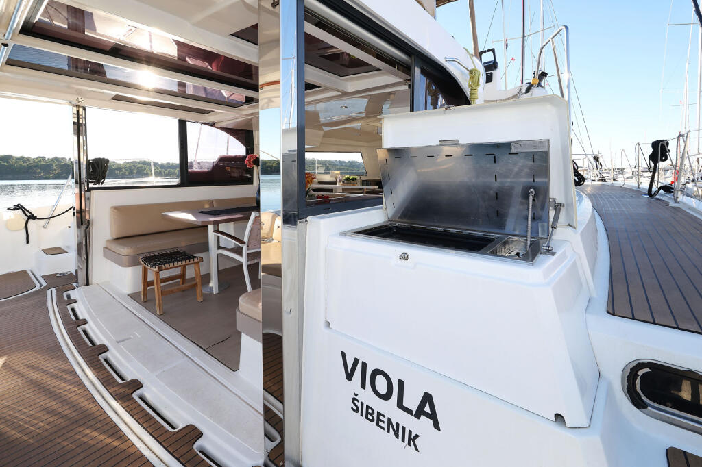 Bali Catspace Viola