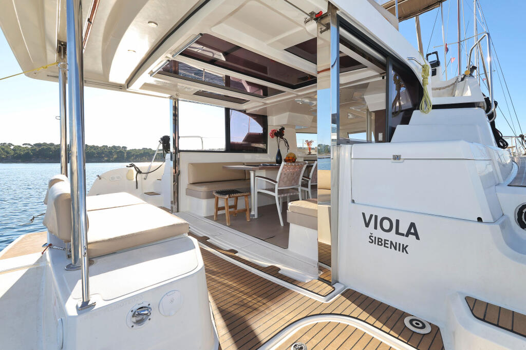 Bali Catspace Viola