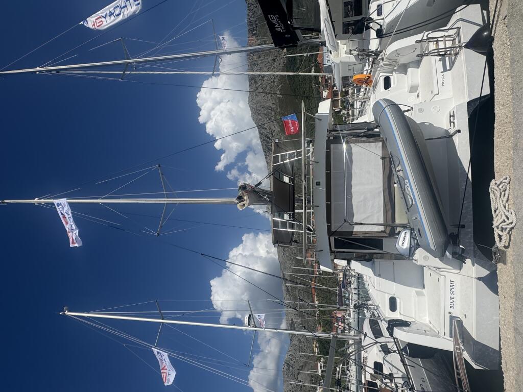 Bali Catspace Blue Spirit