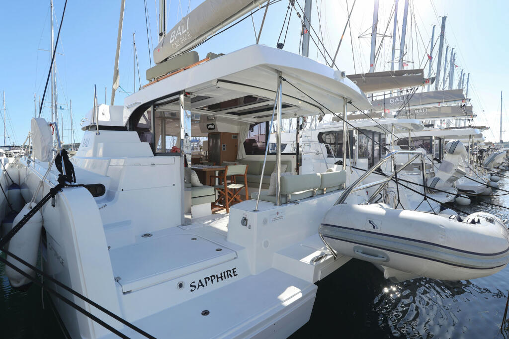 Bali Catspace Sapphire