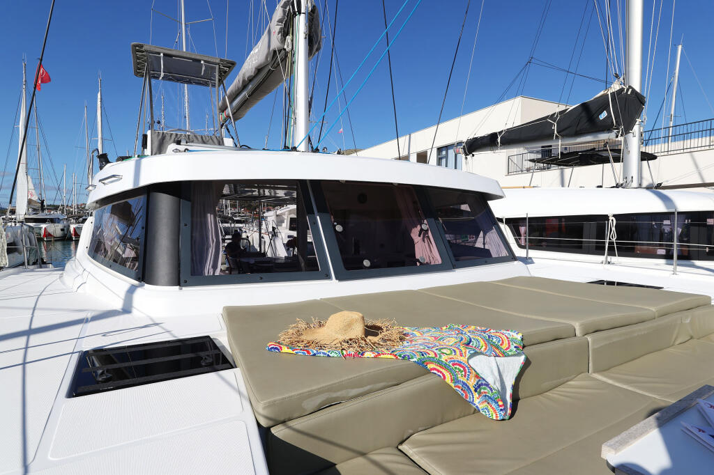 Bali Catspace Sapphire