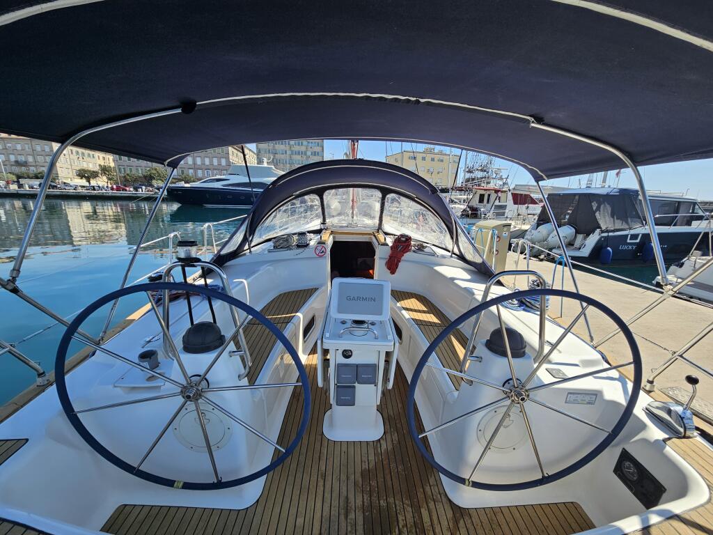 Bavaria 44 Sea Toy