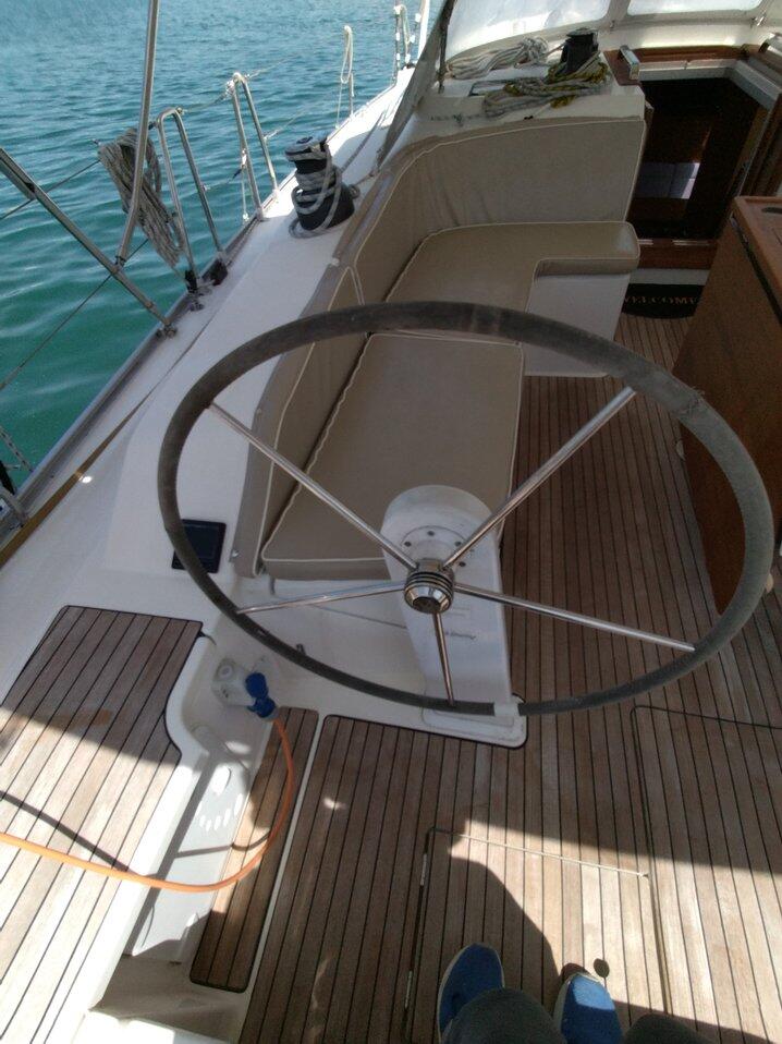 Bavaria 51 Cruiser Gin Tonic
