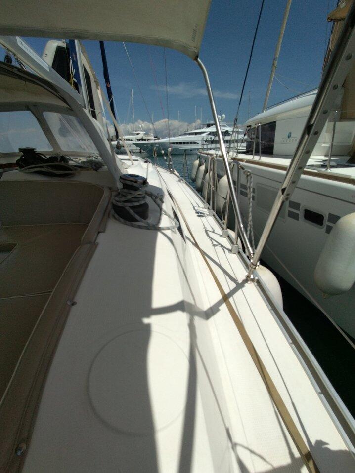 Bavaria 51 Cruiser Gin Tonic