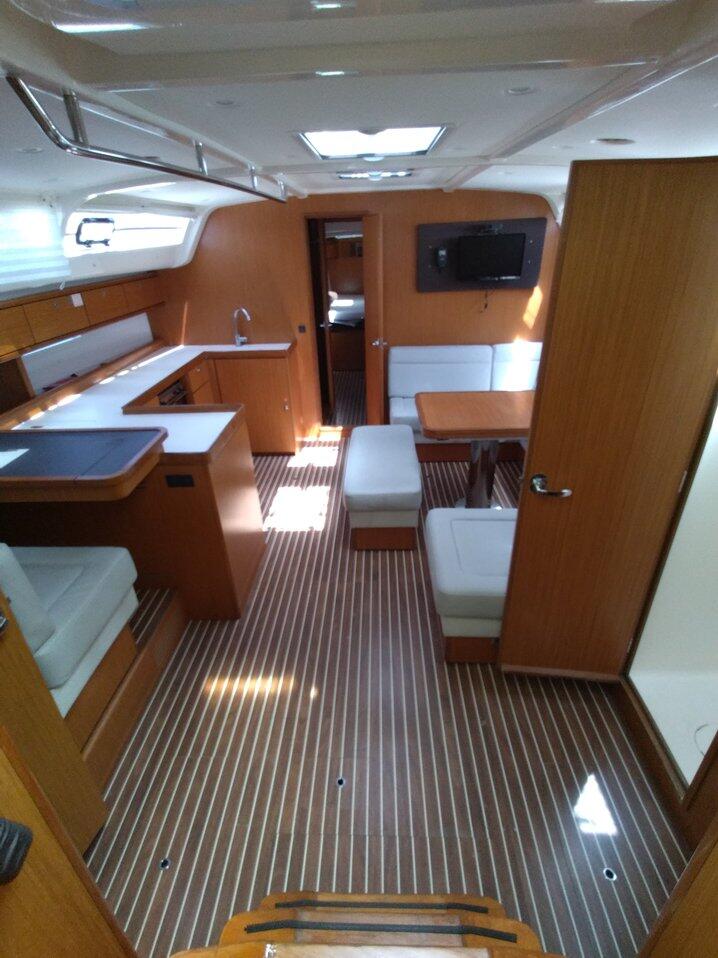 Bavaria 51 Cruiser Gin Tonic