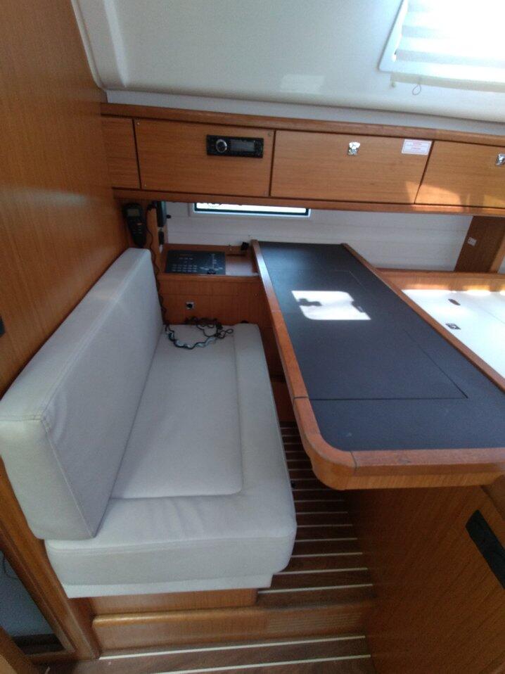 Bavaria 51 Cruiser Gin Tonic