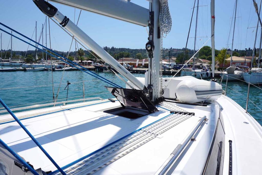 Bavaria C38 Talia