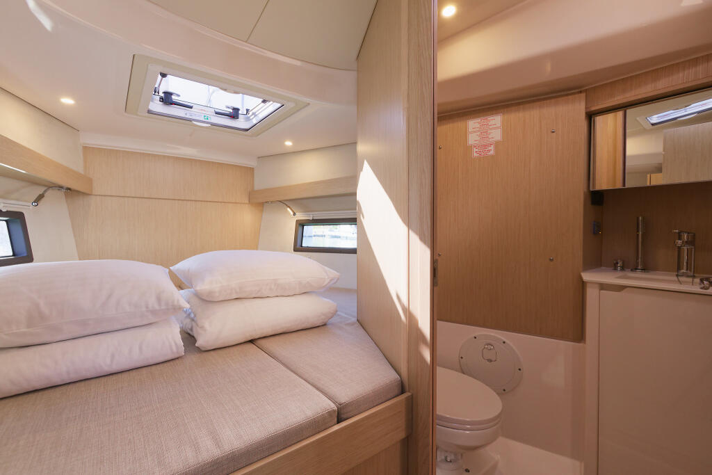 Bavaria C38 Skye