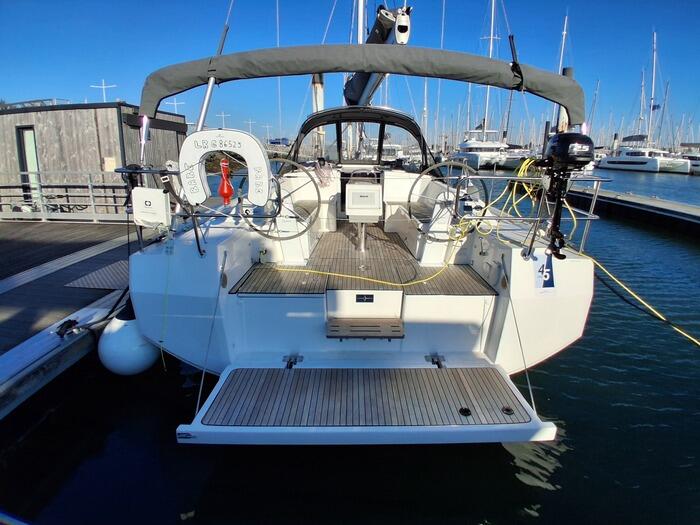 Bavaria C38 Babe