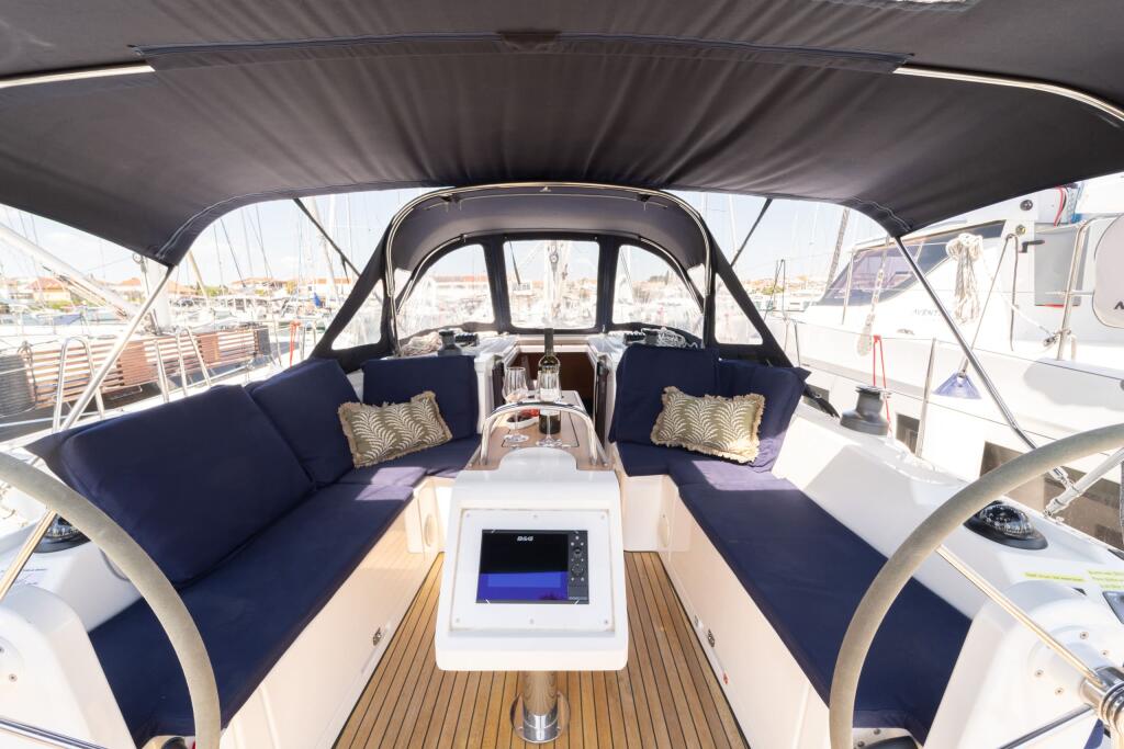 Bavaria C38 Freya