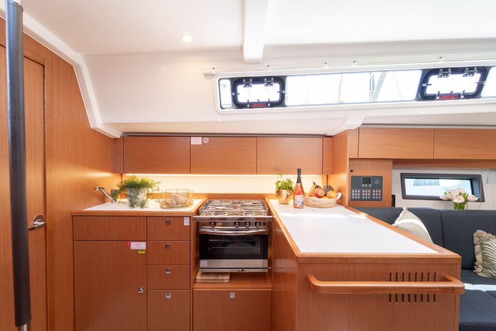Bavaria C38 Freya