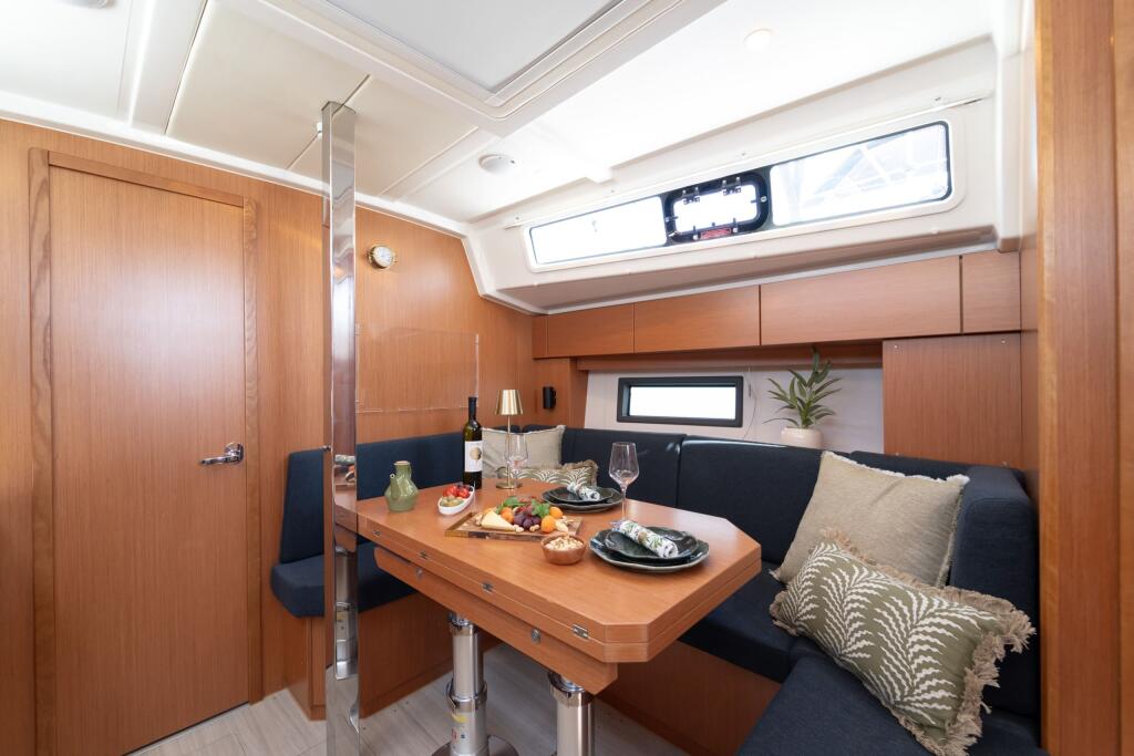 Bavaria C38 Freya