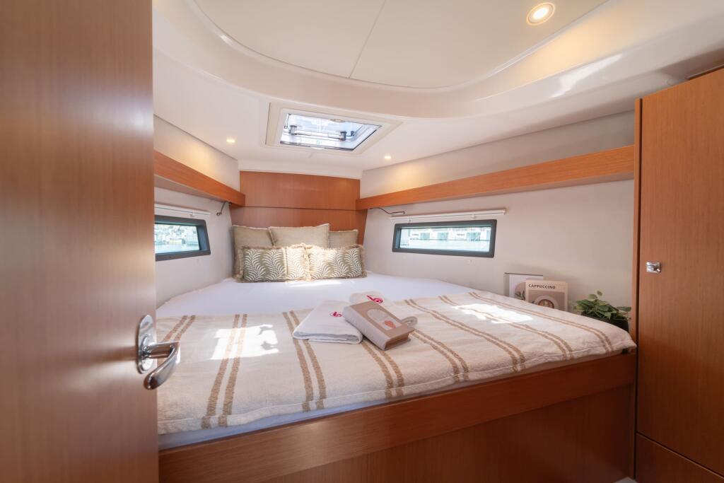 Bavaria C38 Freya