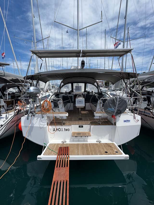 Bavaria C42 A.HO.I. two