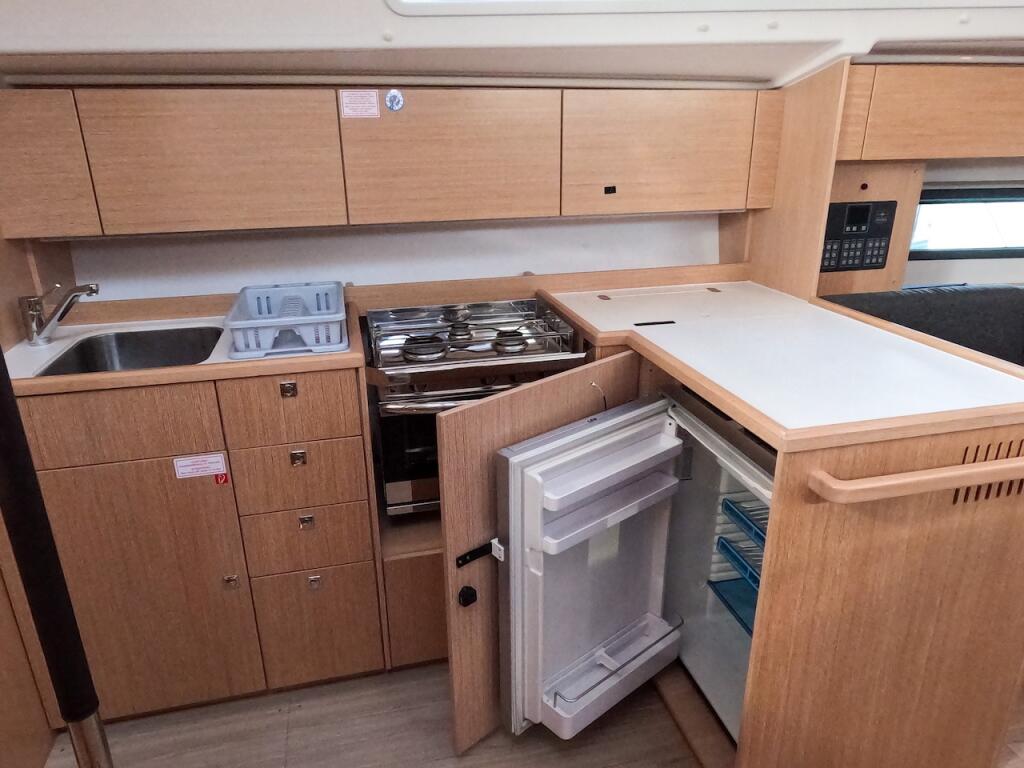 Bavaria C42 Hope I