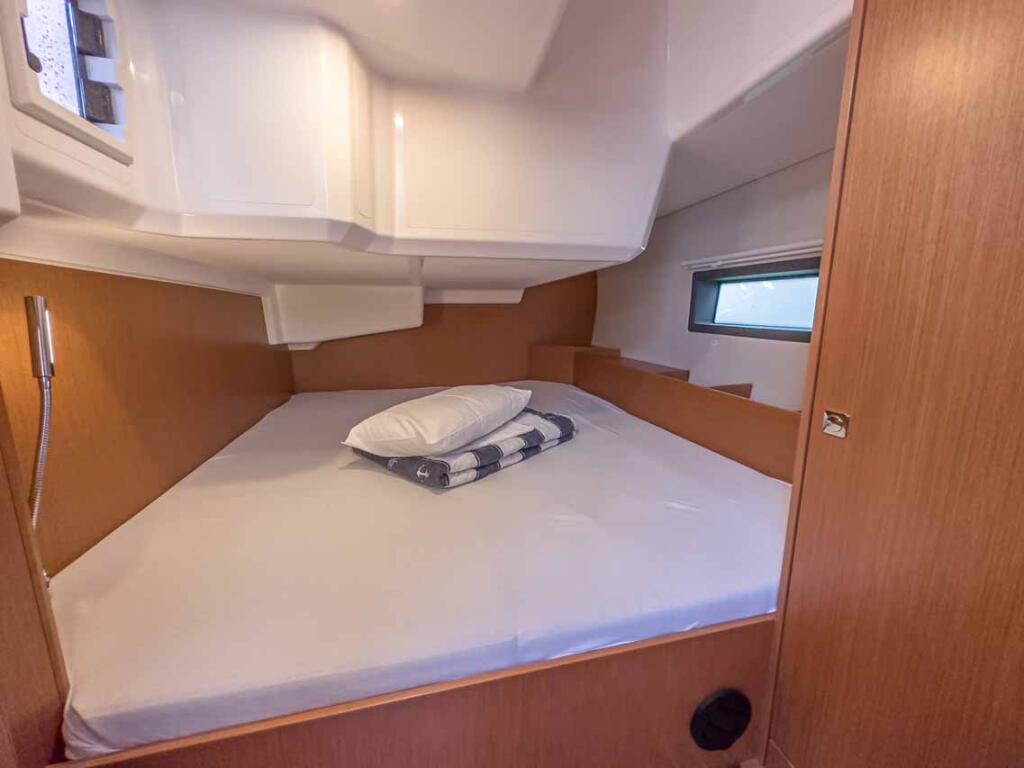 Bavaria C42 Fräulein Nora