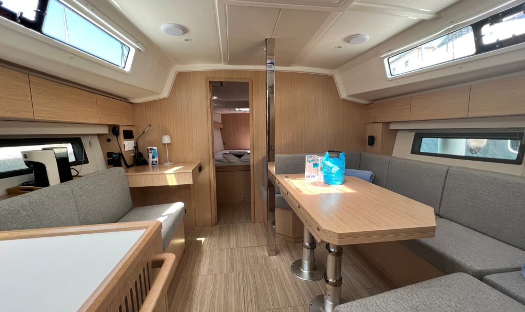 Bavaria C42 Supereva