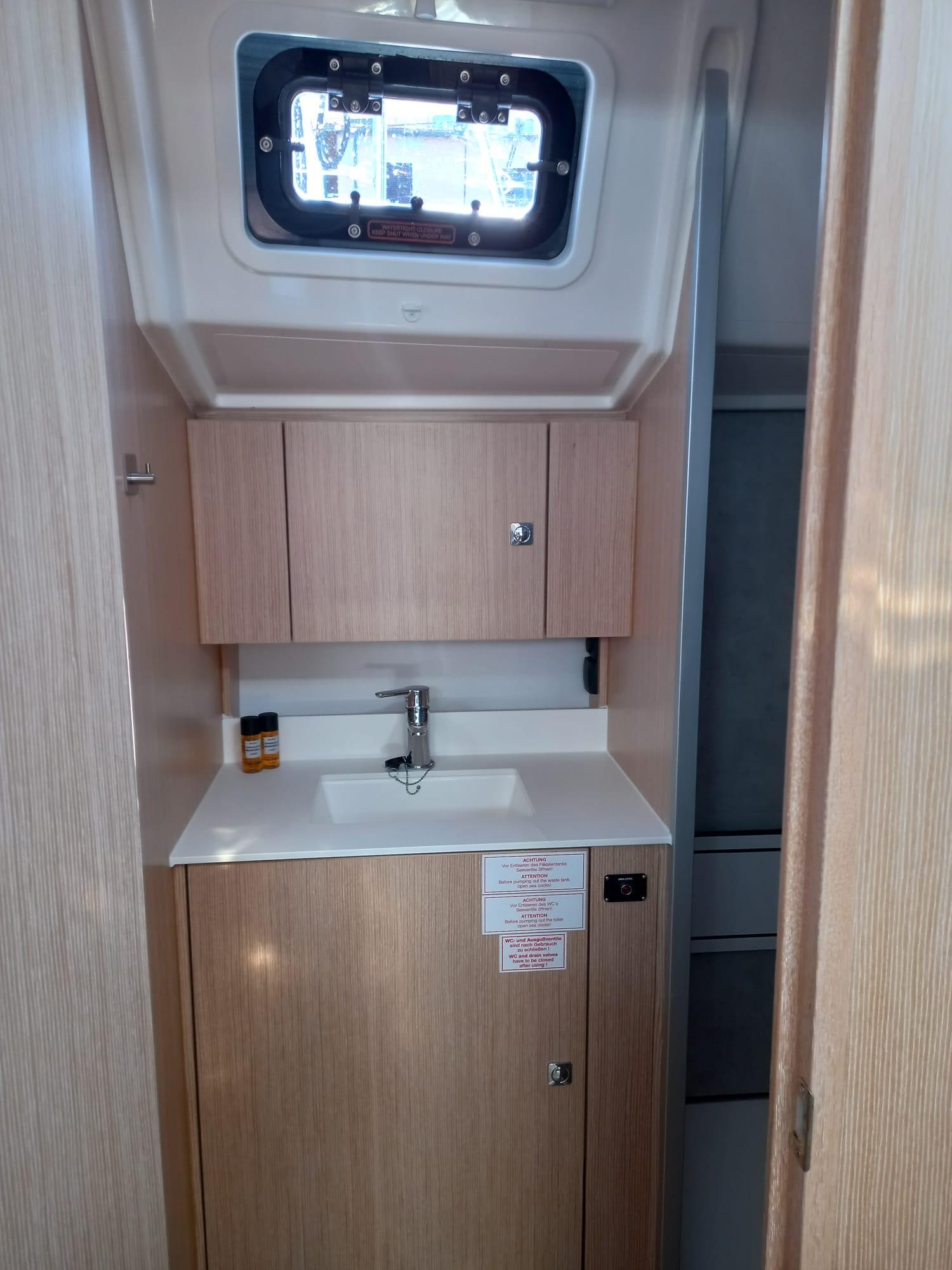 Bavaria C42 Supereva