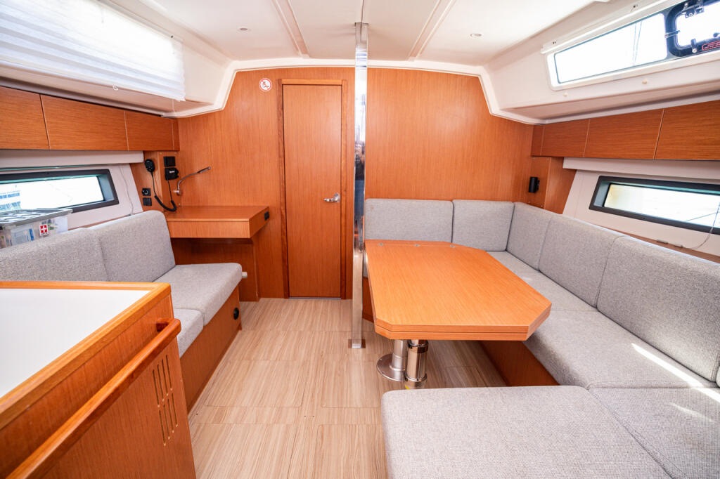 Bavaria C42 Tatyana