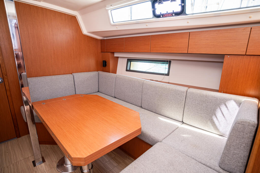 Bavaria C42 Tatyana