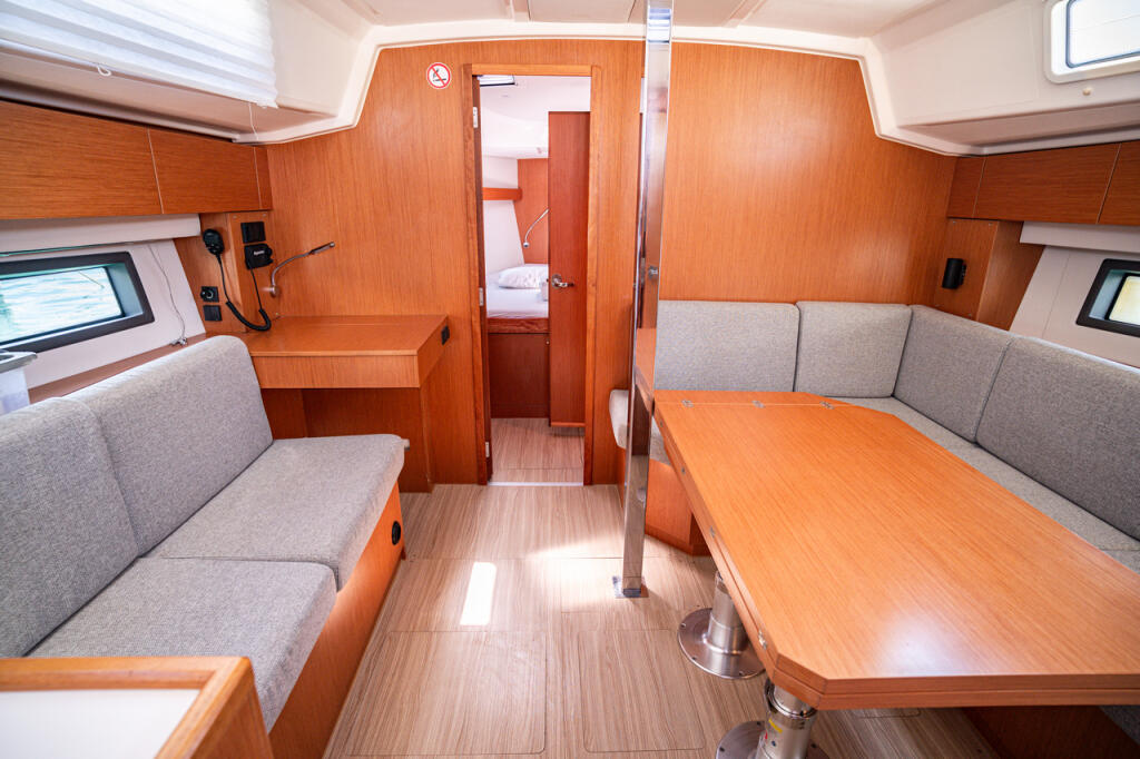 Bavaria C42 Tatyana