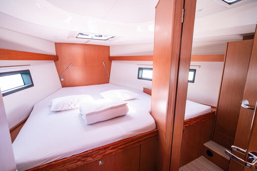 Bavaria C42 Tatyana