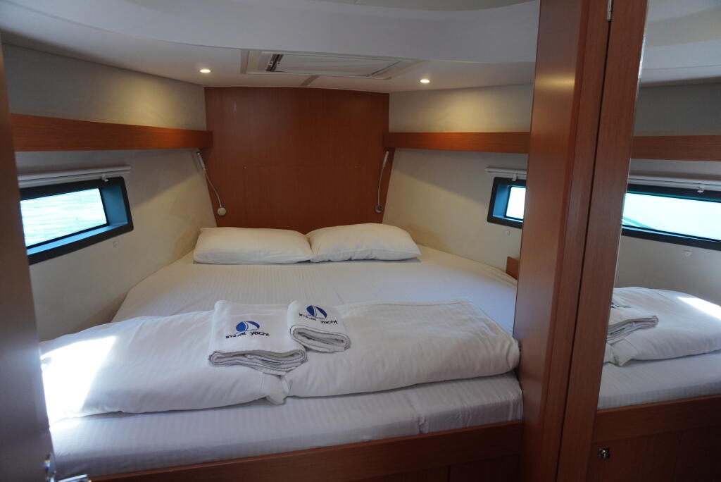 Bavaria C42 Alara 3