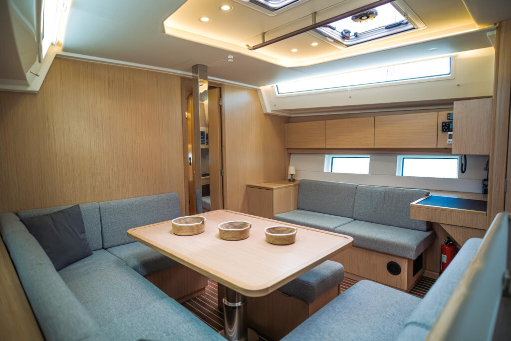 Bavaria C45 Style Santa Cruz