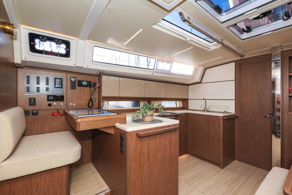 Bavaria C46 Aquila