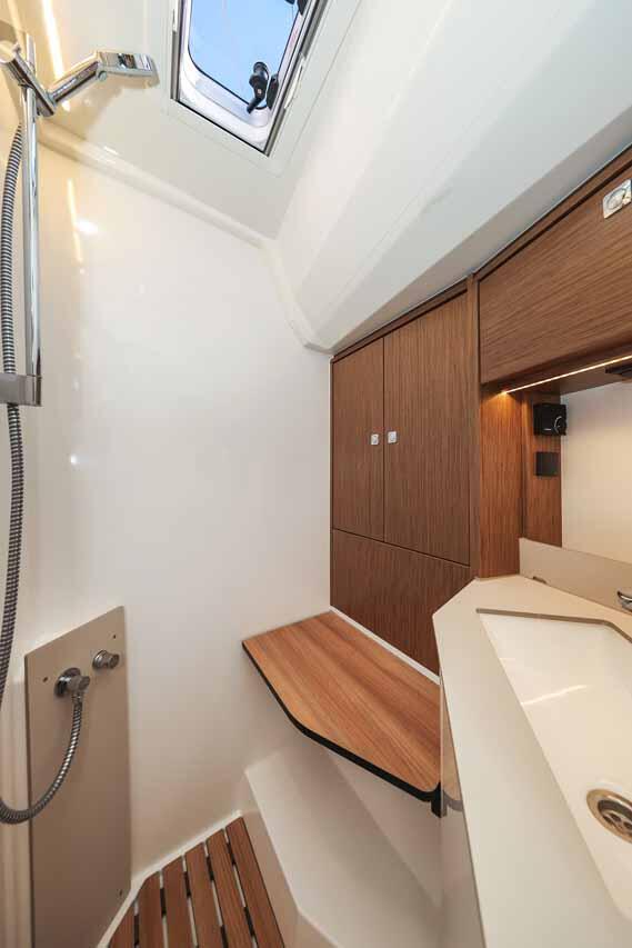 Bavaria C46 Aquila