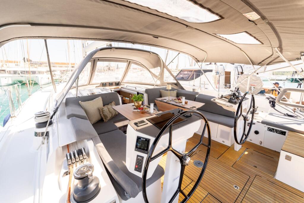 Bavaria C46 Art N