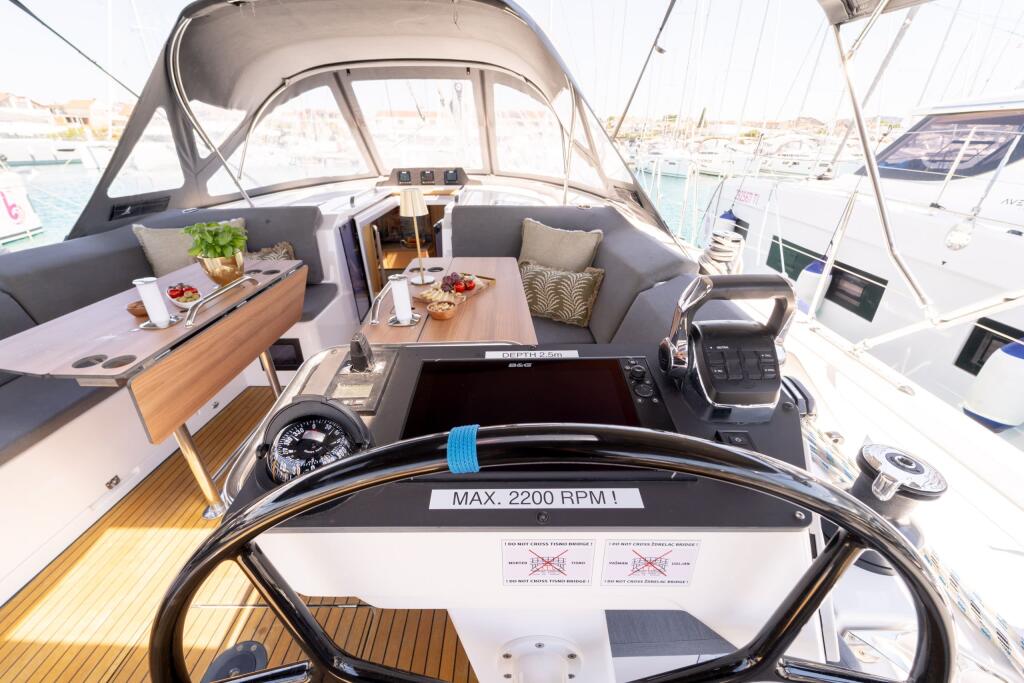 Bavaria C46 Art N